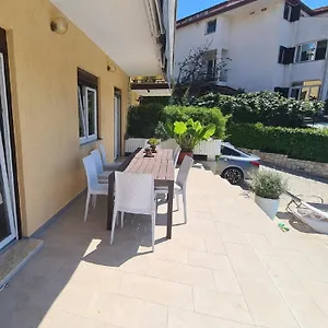 B&c - Appartement Rovinj
