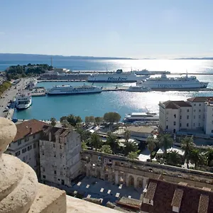 Magnolia Luxury Apartamento Split