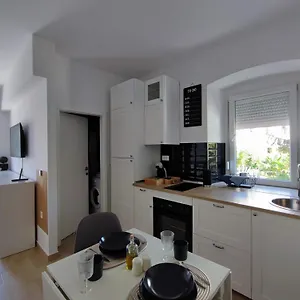 Agostini - Studios With Self Check-In - Private Parking For A Fee Rijeka